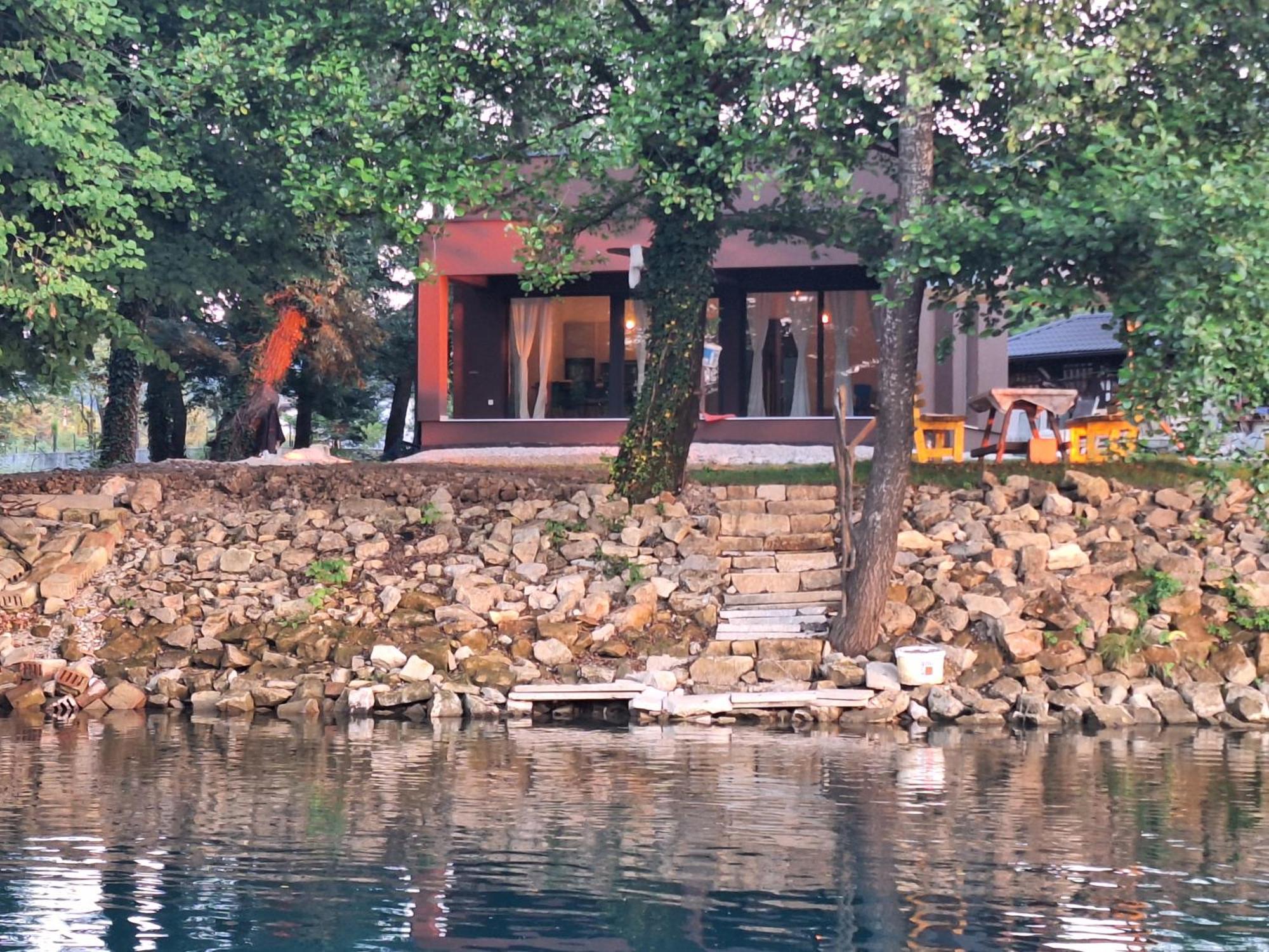 Farah Superior Apartments Bihac Bilik gambar