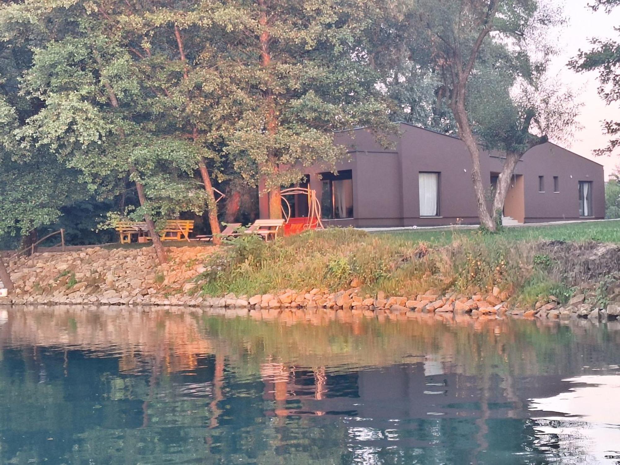 Farah Superior Apartments Bihac Luaran gambar