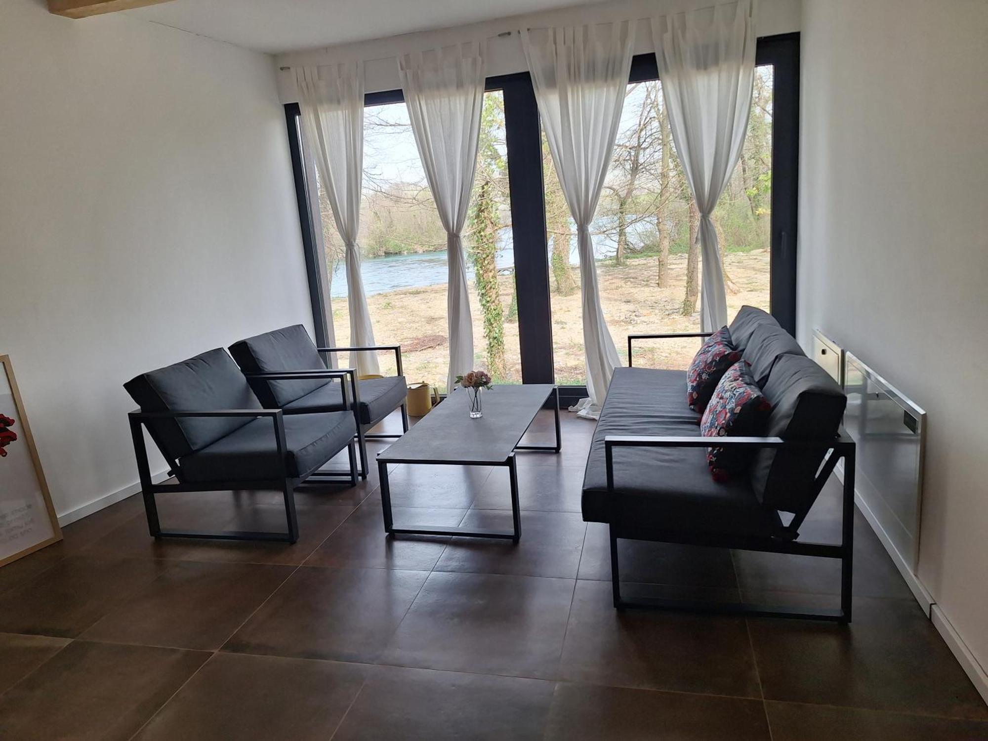 Farah Superior Apartments Bihac Bilik gambar