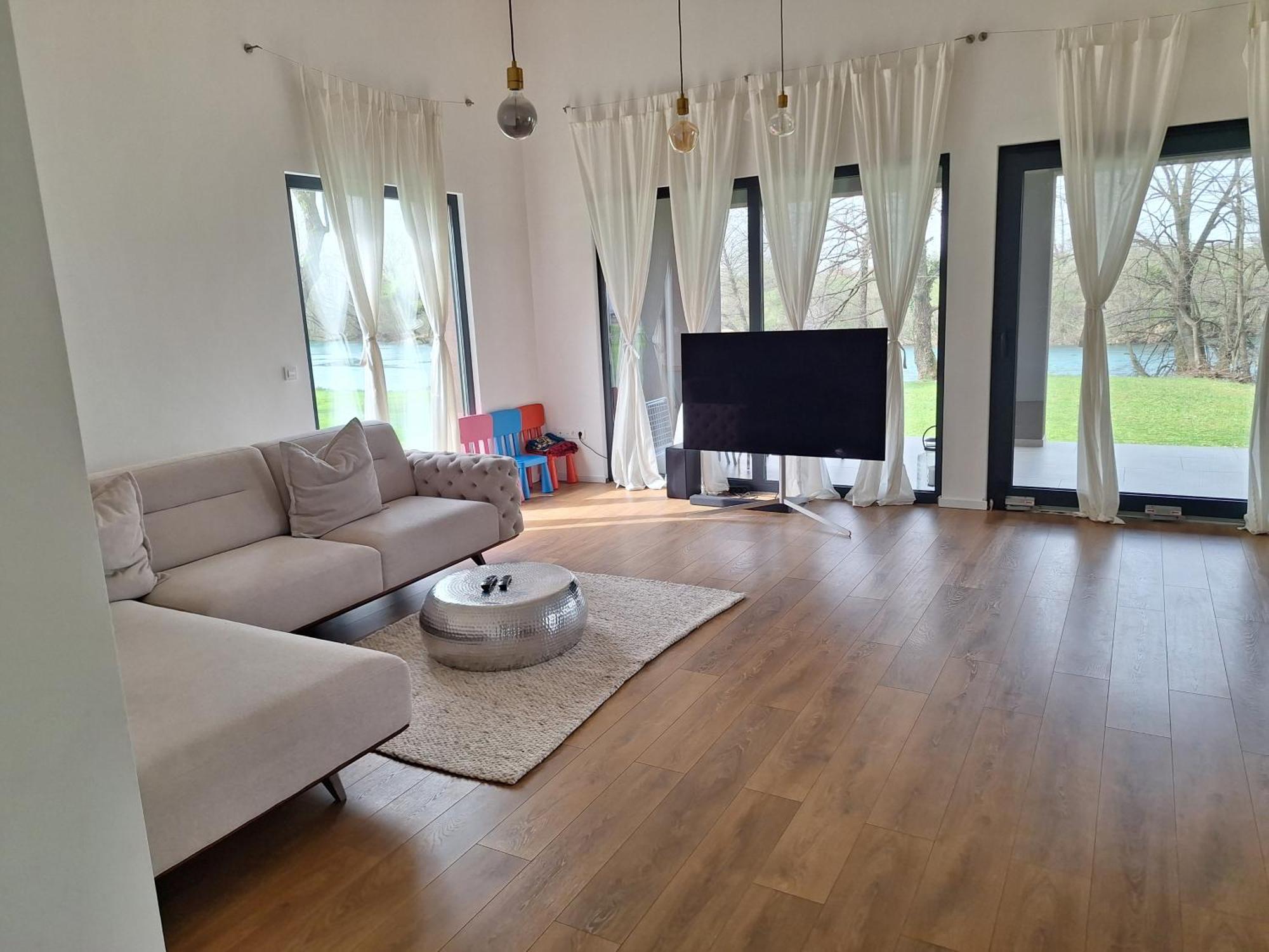 Farah Superior Apartments Bihac Bilik gambar