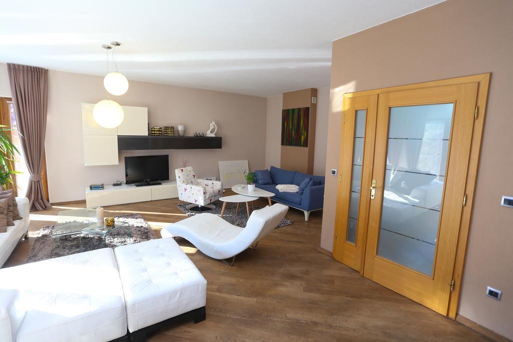 Farah Superior Apartments Bihac Luaran gambar